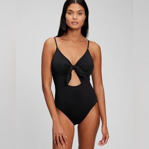 NWOT GAP - bunny-tie cutout one piece - size xs